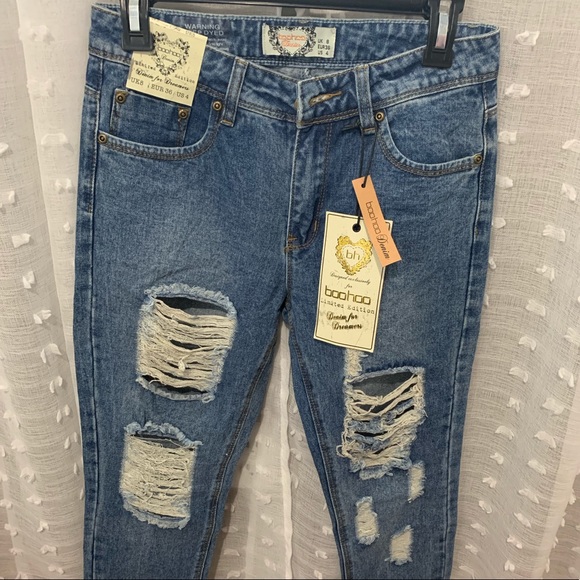 Boohoo Ripped Jeans - NEW - Picture 2 of 3